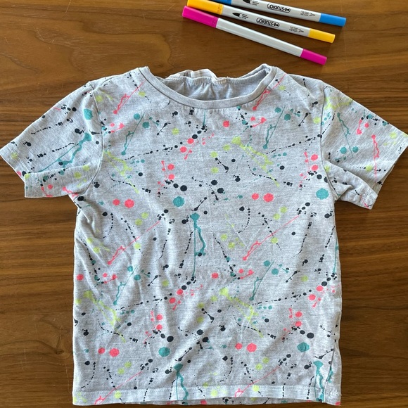 H&M t-shirt (size 2-4) - Picture 2 of 3